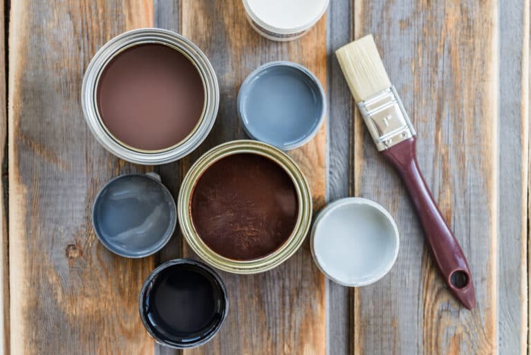 Analyzing the difference between matte, satin and gloss finishes for exterior painting.